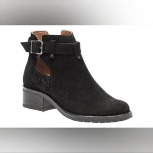 NIB Tara M Keegan Black Leather Ankle Boots